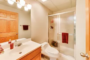 1784 Chestnut Ave, Glenview, IL 60025 - Photo 21