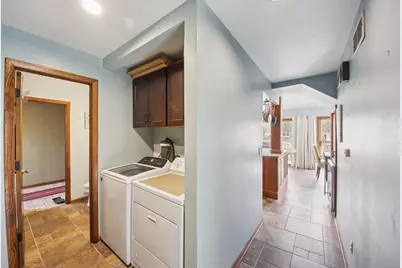 27884 W Riverside Drive, Antioch, IL 60002 - Photo 13