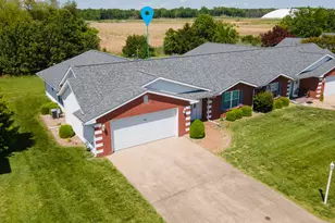 3206 Cherokee Dr, Marion, IL 62959 - Photo 31