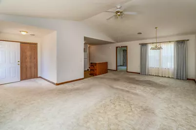 3206 Cherokee Drive, Marion, IL 62959 - Photo 5