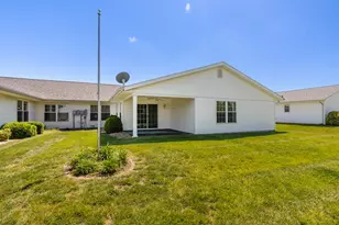 3206 Cherokee Dr, Marion, IL 62959 - Photo 25