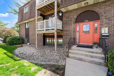 1249 48th Avenue #16, East Moline, IL 61244 - Photo 5