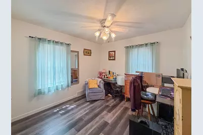 1245 W Harrison Street, Freeport, IL 61032 - Photo 13