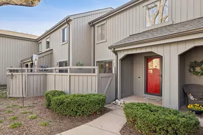 404 Shoreline Road #298, Lake Barrington, IL 60010 - Photo 1