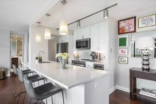 345 W Fullerton Pkwy, Chicago, IL 60614 - Photo 11