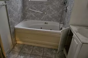 3834 W Monroe St, Chicago, IL 60624 - Photo 11