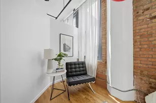 124 W Polk St, Chicago, IL 60605 - Photo 3