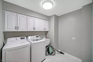 8629 Nancy Ln, Orland Park, IL 60462 - Photo 23