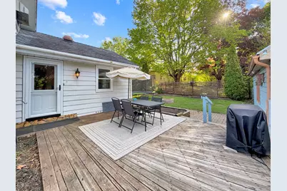 1258 S Blackhawk Avenue, Freeport, IL 61032 - Photo 35