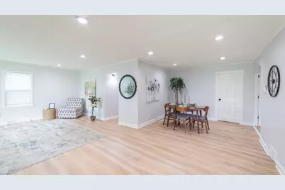 26347 W Shannon Avenue, Antioch, IL 60002 - Photo 3