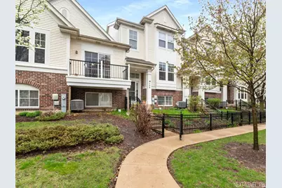 508 Grosvenor Lane, Aurora, IL 60504 - Photo 1
