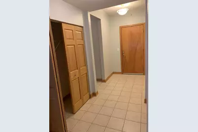 101 Pointe Drive #102, Northbrook, IL 60062 - Photo 11