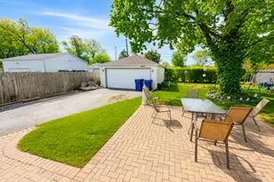 2635 W Cheyenne Rd, Waukegan, IL 60087 - Photo 15