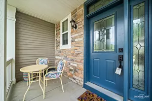 318 Winthrop Dr, Oswego, IL 60543 - Photo 5