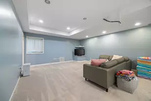 1443 Sunflower Ct, Grayslake, IL 60030 - Photo 33