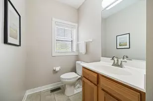 1443 Sunflower Ct, Grayslake, IL 60030 - Photo 19