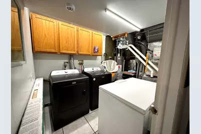 1560 Pamela Drive, Elgin, IL 60123 - Photo 11