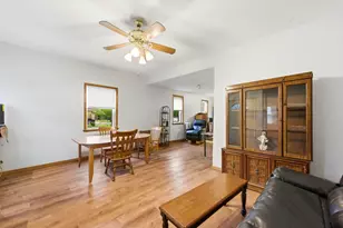 9655 S Commercial Ave, Chicago, IL 60617 - Photo 3