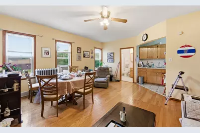 9655 S Commercial Avenue, Chicago, IL 60617 - Photo 7