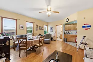 9655 S Commercial Ave, Chicago, IL 60617 - Photo 7