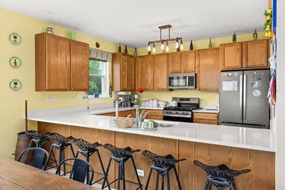 739 Bonaventure Drive, Oswego, IL 60543 - Photo 9