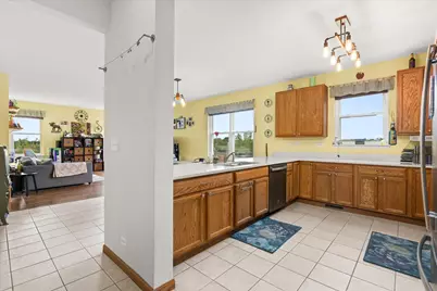 739 Bonaventure Drive, Oswego, IL 60543 - Photo 5