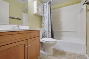 425 Lisa Ln, Streamwood, IL 60107 - Photo 21