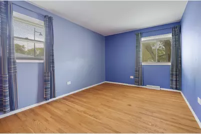 425 Lisa Lane, Streamwood, IL 60107 - Photo 23