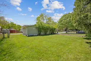 425 Lisa Ln, Streamwood, IL 60107 - Photo 31