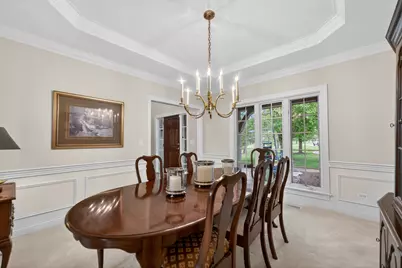 38W535 Golfview Court, Saint Charles, IL 60175 - Photo 9