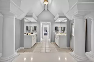 38W535 Golfview Ct, Saint Charles, IL 60175 - Photo 43