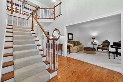38W535 Golfview Court, Saint Charles, IL 60175 - Photo 5
