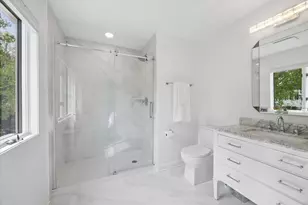 825 S Bodin St, Hinsdale, IL 60521 - Photo 23