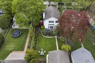 1087 Ash St, Winnetka, IL 60093 - Photo 3