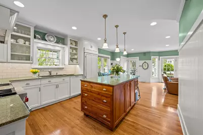 1087 Ash Street, Winnetka, IL 60093 - Photo 11