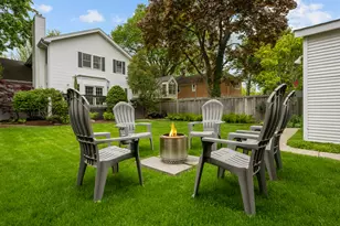 1087 Ash St, Winnetka, IL 60093 - Photo 35