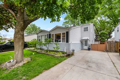509 N 4th Avenue #A, Des Plaines, IL 60016 - Photo 1