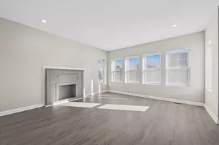 8018 S Harvard Ave, Chicago, IL 60620 - Photo 3