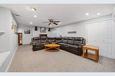 849 N Seven Hickory, Byron, IL 61010 - Photo 23