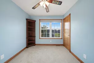 849 N Seven Hickory, Byron, IL 61010 - Photo 31