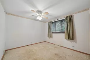 9136 W 91st Pl, Hickory Hills, IL 60457 - Photo 7