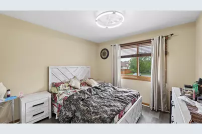 6 Sunshine Court, Bolingbrook, IL 60490 - Photo 25