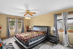6 Sunshine Ct, Bolingbrook, IL 60490 - Photo 15