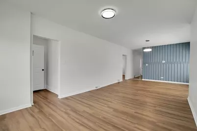11741 S Wentworth Avenue, Chicago, IL 60628 - Photo 3