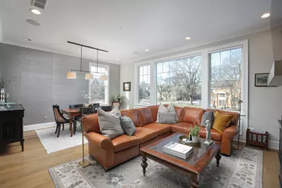 932 E Chicago Avenue, Naperville, IL 60540 - Photo 19