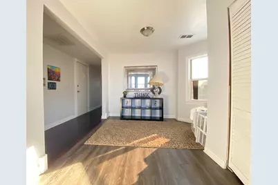 1437 W Taylor Street #3, Chicago, IL 60607 - Photo 3