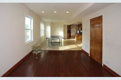 2458 N Clybourn Avenue, Chicago, IL 60614 - Photo 9