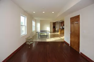 2458 N Clybourn Ave, Chicago, IL 60614 - Photo 9