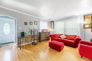 389 W 12th St, Chicago Heights, IL 60411 - Photo 5
