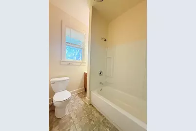 529 S Indiana Avenue, Kankakee, IL 60901 - Photo 13